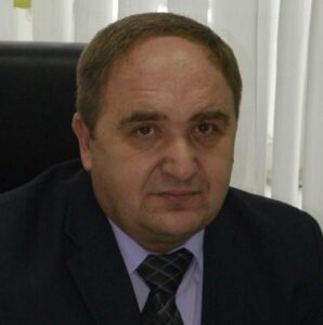 Юрий Давыдовский